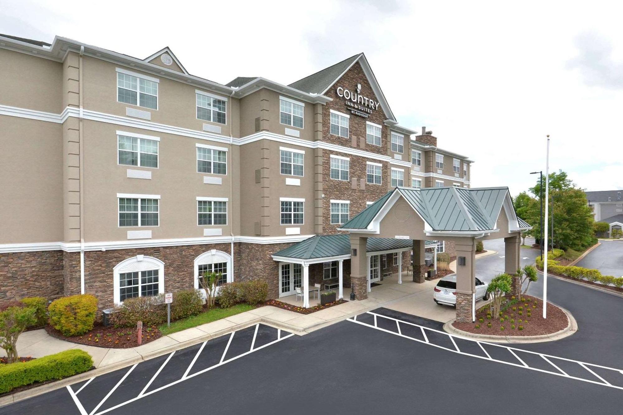 Country Inn & Suites By Radisson, Asheville West Near Biltmore Exterior photo