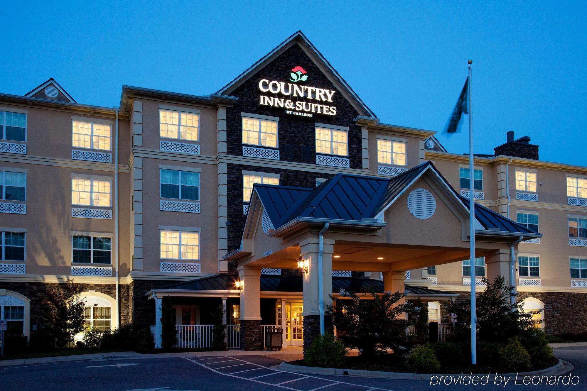 Country Inn & Suites By Radisson, Asheville West Near Biltmore Exterior photo